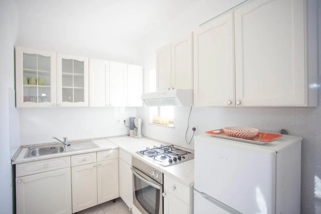 Apartments And Room Agata Banjole Chorwacja