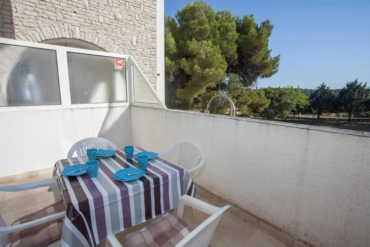 Apartments And Room Agata Banjole