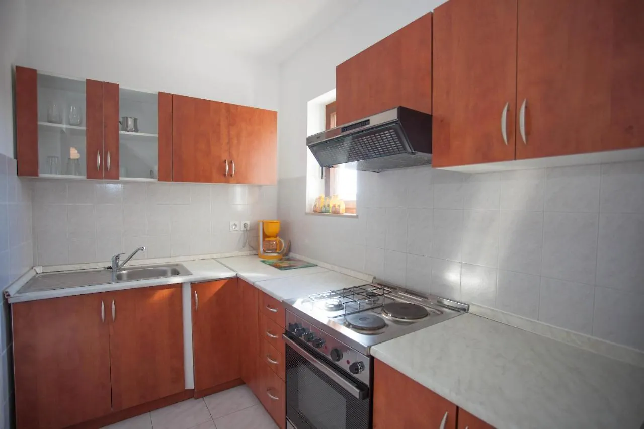 Apartments And Room Agata Banjole Chorwacja