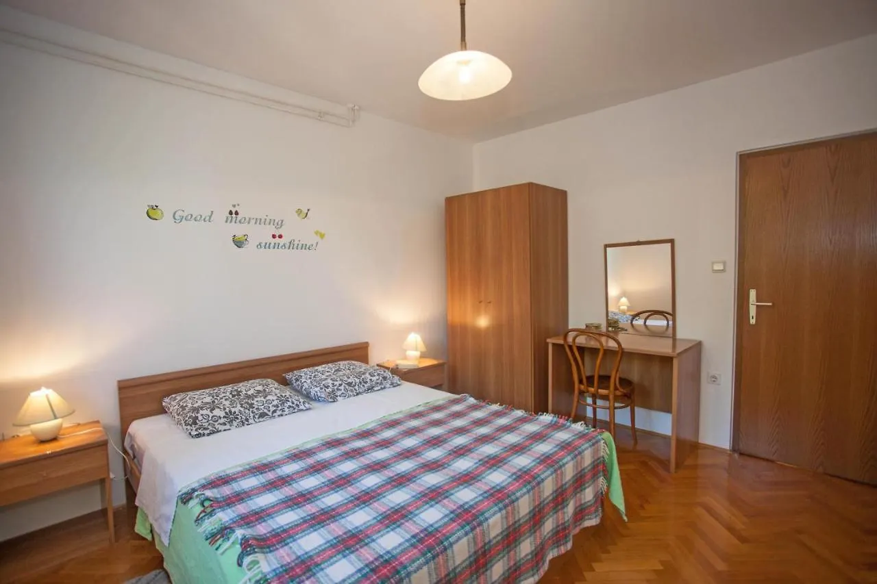 Apartments And Room Agata Banjole Chorwacja