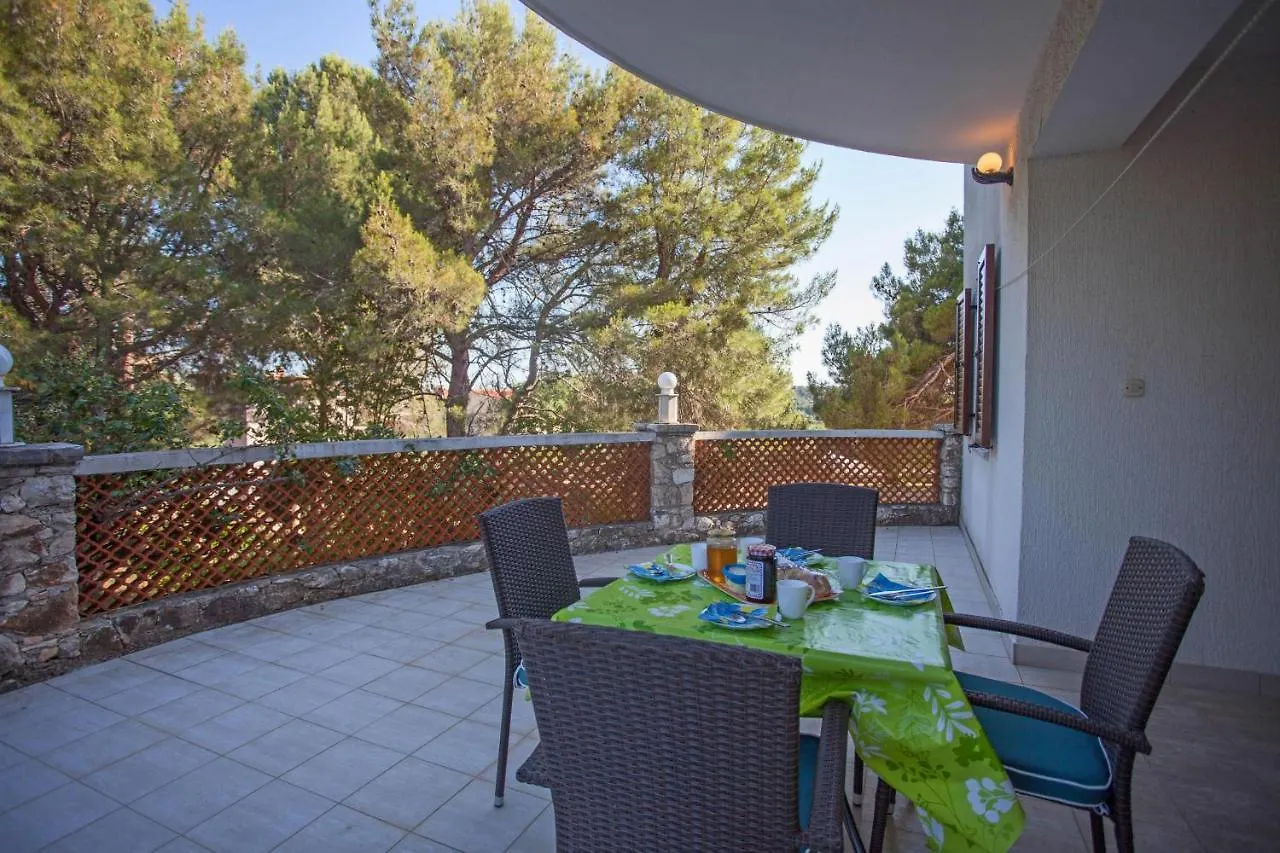 Apartments And Room Agata Banjole Chorwacja