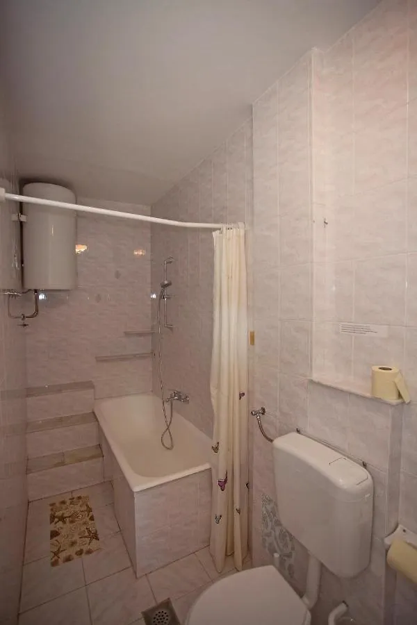 Apartments And Room Agata Banjole