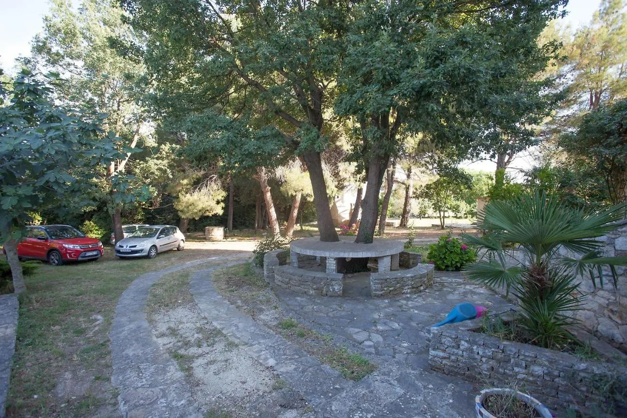 Apartments And Room Agata Banjole 0*,  Chorwacja